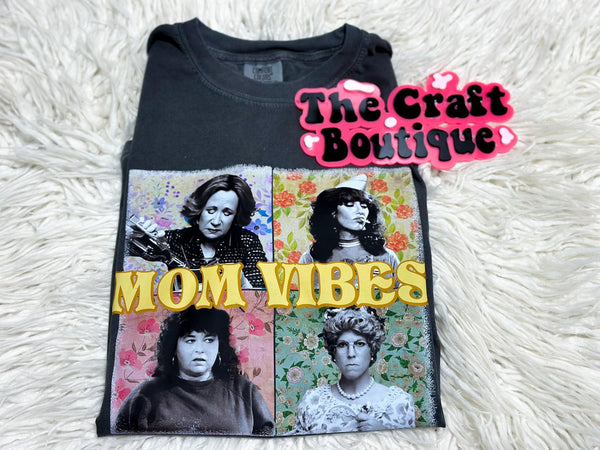 Vintage Floral 90s Mom Vibes Printed Tee - Comfort Colors Edition